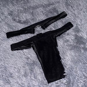 🖤LittleBlackDiamond Velvet Rave Bottoms w/Silver Ring🖤
